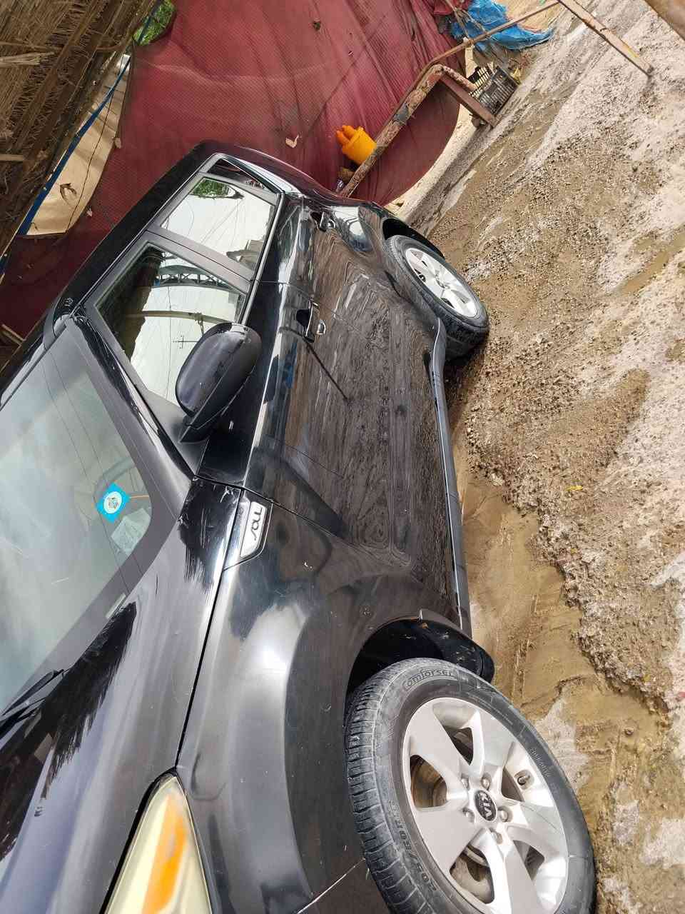 السلام عليكم كيا صول موديل 2018رقم بغداد بسمي السياره مكانهه كربلاء المقدسة بيهه 4قطع والسونار موجود 105وبيهه مجال ***********
