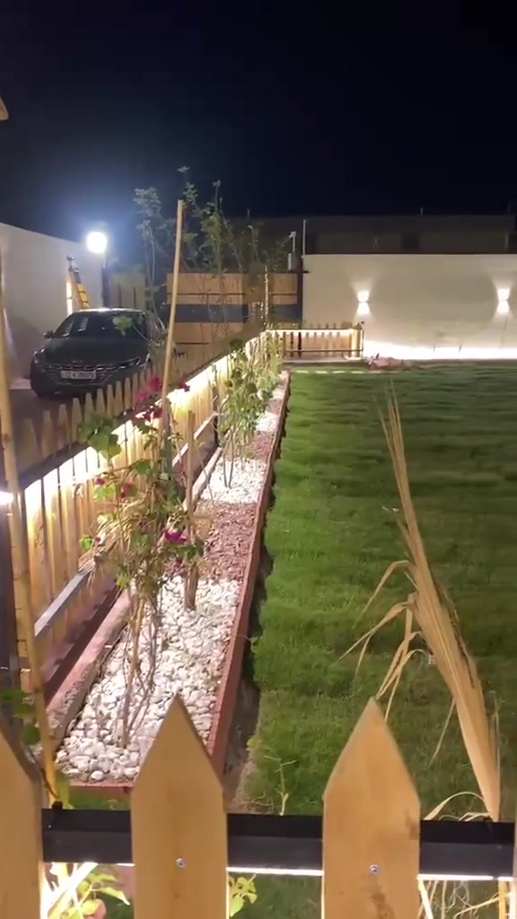 🌴✨ اهلاً وسهلاً بكم في مزرعة علوشات الترفيهي ✨🌴

📍 الموقع : أبي غريب
⏰ تبعد عن المنصور 20 دقيقة فقط

استمتع بأجواء الراحه والخصوصيه والأمان داخل مزرعتنا العائلية المتكاملة 🌿💙

🏊‍♂️ مسبح عائلي ومسبح أطفال
🛋️ صاله كبيره مطله على المسبح
🛏️ غرف نوم تحتوي على 5 أسره مطله على المسبح
✨ غرفه ماستر بإطلاله مباشره على المسبح
🎠 ألعاب أطفال
🌳 حديقه كبيره مناسبه للمناسبات والجلسات
☕ جلسه عربيه مطله على المسبح والحديقه
🎱 بلياردو حديث
🃏 لعبة فيشه
🎮 منضده للألعاب والترفيه

💰 سعر الشفت الصباحي : 200 ألف
🌙 سعر الشفت الليلي : 250 ألف

📲 للحجز عبر الواتساب : ***********15
