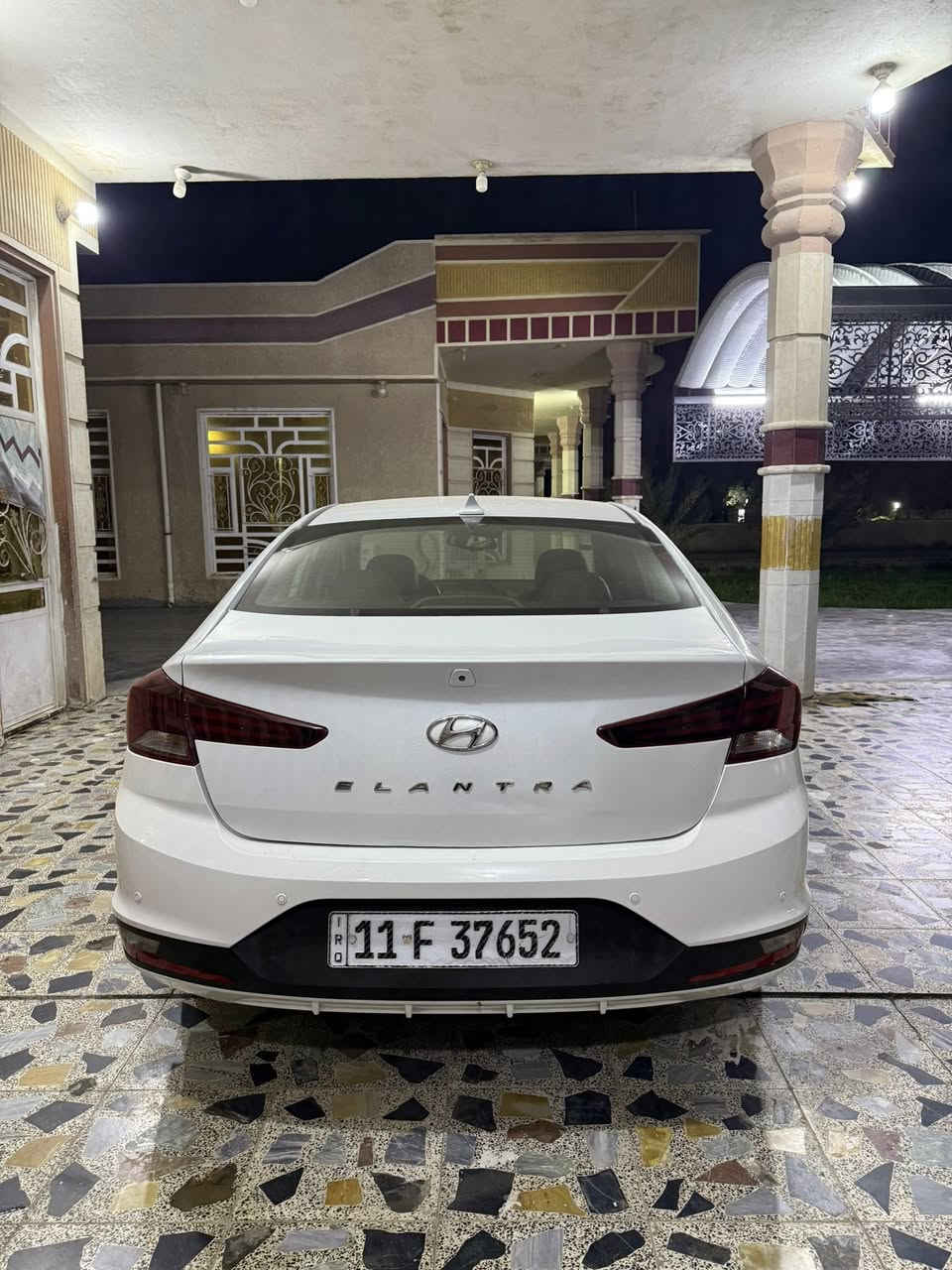 سلام عليكم
البيع النترا وارد امريكي 

موديل 2019 شكل 20

رقم بغداد تحويل مباشر

رقم وفحص وهزه كله جديد

صور الحادث مرفوقه بل منشور

الضرر  قطعه وحده

جاملق الخلفي فقط

المواصفات  فولللللل

حجم المحرك 2000 دوش المرغوب 

بصمه تشغيل وتفتيح ابواب 

تحكم ستيرن جهتين  فول تحكم

فتحه سقف

المقاعد جلد

تبريد بيانو

كشنات حار

نضام تسلق 

حساس امامي وخلفي 

شاشه حجم كبير 

كامره دواره 

نقطه عمياء

الجنطه تفتح عند الاقتراب

اريل فنديشن 

لأدار امامي 

بعد بيها هواي مواصفات

السياره خير من الله

السعر 130 $ ورقه بيها مجال بصيط

وتدللون علينه 

العنوان بغداد جسر ديالى الجديد 

تقاطع 9 نيسان 

الاتصال ***********

ابو محمد الشمري
