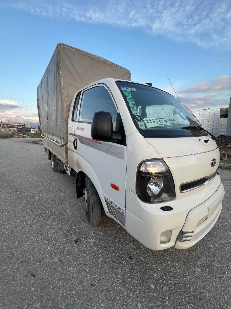 بەناوی خوای گەورەمیهرەبان 
کیامۆتۆرس 
مۆدیلی ٢٠١٧
گێرومەکینە بەشەرت
رەقەم سلێمانی 
سەنەوی تا٢٠٢٧تازەیە 
شانێکی پیدی ئارەو بۆیاغە  
دەناهەموگیانی بەشەرتە 
پاتری لۆک
تەبریت ساردوگەرم 
سەیارەکە خاوێن ماوەتەوە  
سحری 175مەجالێکی برایانە 
شوێن :قەلادزێ بشدار, السليمانية


**إذا كنت صاحب هذا الإعلان وتريد حذفه لأي سبب، رجاءا أرسل رسالة إلى الدعم الفني**