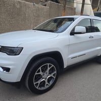 أخواني الكرام  للبيع ان شاءالله و اعتذر عن المراوس  JEEP LIMITED GRAND...