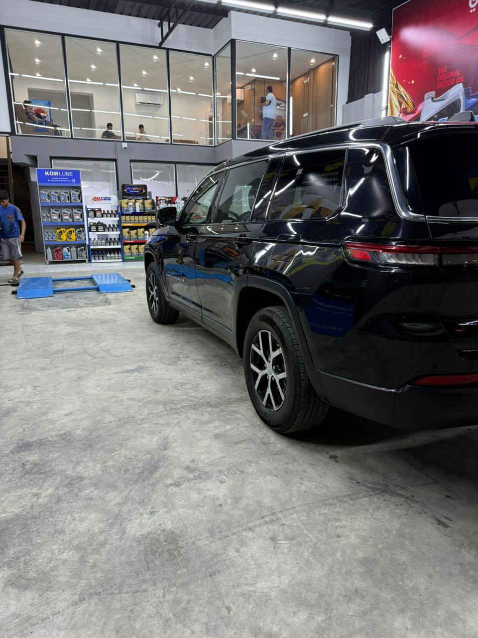 جيب لمتيد Limited (2024)❤️🔥
فول مواصفات 💯

🔑 بصمة تشغيل
📡 تشغيل عن بعد
🖥️ شاشة كبيرة
🪑 مقاعد جلد
📦 جنطة كهربائية
⚙️ كراسي كهرباء
🛑 رادار أمامي
📍 رادار جانبي
♨️ تدفئة كشنات
📡 حساسات أمامية وخلفية
💡 لايت LED
🏁 نظام سبورت
⛔ إطفاء ذاتي
🛡️ مانع انزلاق
🌱 نظام إيكو
🔧 محرك 3600 سي سي
🛞 ويل كب
❄️ قطعتين تبريد
📊 ماشية 16 ألف
📄 وارد أمريكي🇺🇸 )
🚪 حادث جاملق وبنيد 
🔢 رقم بغداد  تحويل مباشر

📮  

مكان تواجد السيارة: بغداد / 
للاستفسار 
***********
