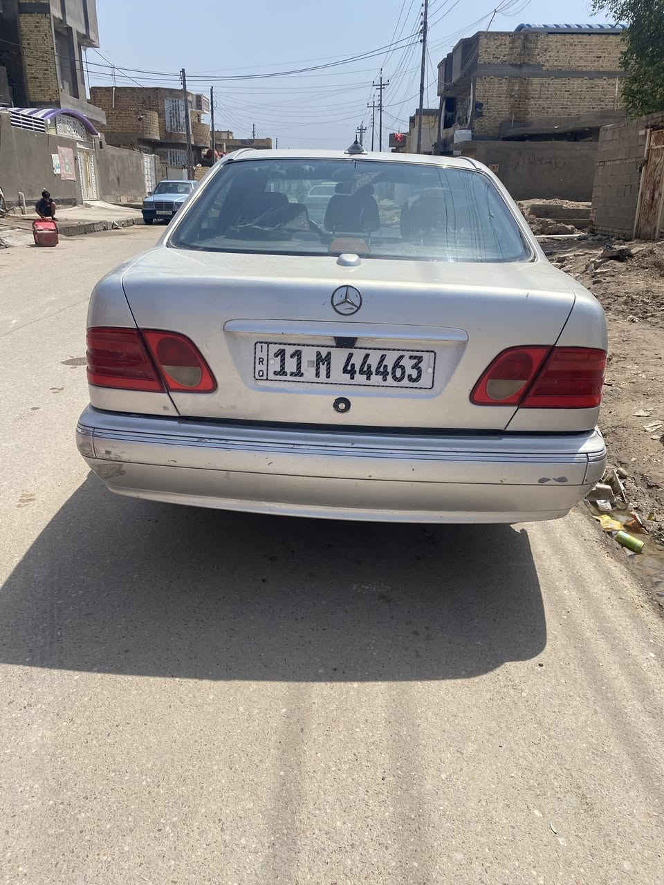 السلام عليكم
مارسيدس ام عيون موديل ٩٧  للبيع محرك جديد vvt 3000 كير خيرمن الله حداديه جيده 
شاشه كامرا
سنتر لوك ابواب وجنطه 
فتحة قماره تاير باتري جدد
السعر ٧٥ وبيها مجال 

تحويل مباشر 

العنوان ذي قار -الرفاعي ***********
،

