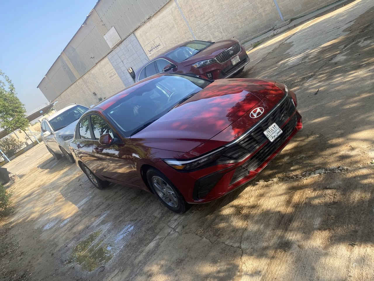 النترا بدون رقم مديل٢٤ منفيس بسمي ماشيه ٢٠٠٠ يعني زيرو مكينه الفين دوش اصل كوري كفاله عامه من لضربه ولصبغ ولبارد ولفتح صور لحادث داخل لمنشور ربع لدعاميه ومصلحه نفسه بدون تبديل مواصفات عاديه بدون بصمه  لسعر ١٥٥ مكاني كربلاء ***********
