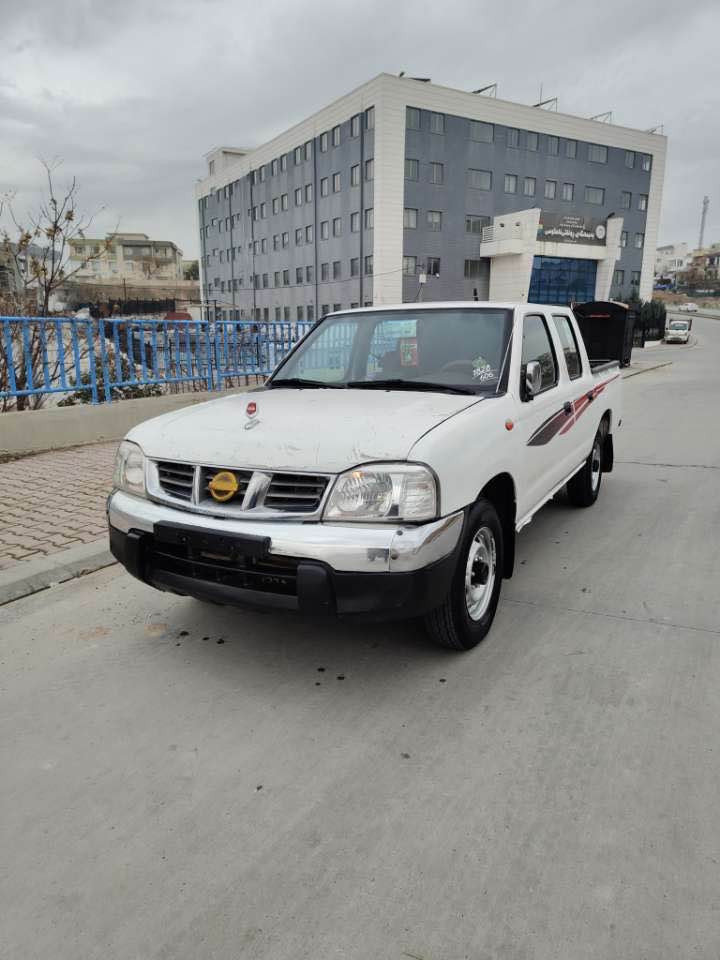 نیسان پیکاب 2010 سەیارەکە چوار پارچەی ڕەشە لەسەر ساخی بێ ناوگرتن پشت و پێشی کەپسە چوار تایەی تازەی لەسەرە گێڕ و مەکینە و هەمووگیانی بە شەرت سەنەوی تازە بەسەر چووە .
ژ.م *********** رانية, السليمانية
