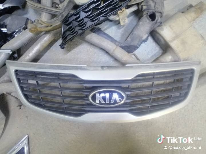 شبابيك أمامي سبورتج من مديل ١٣ إلى ٢٠٢٤
شباك صول ٢٢ الى٢٥
شباك سوناتا ٢٠٠٨ الى ٢٠٢٢
سبكترا 2008
توسان َمن مديل ٢٠١٣ الى ٢٠٢١
سنتافي ٢٠١٣ إلى ٢٠١٦
سورنتوا من مديل ٢٠١٣ الى٢٠٢٢
العنوان كربلاء حي الصناعي نهاية شارع الكرينات مجاور مطعم كبه حماده للتواصل واتساب أو اتصال *********** يتوفر توصيل جميع محافظات
