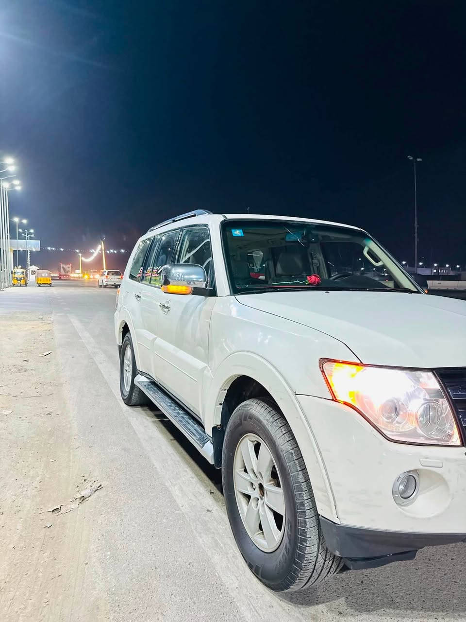 السلام عليكم 
باجيرو 2008
للبيع فقط
رقم بغداد 
🛑تدفئه تبريد 
🛑شاشه و كامره خلفيه
🛑دواخل وارضيه جديد
🛑تخم تاير 
بيهة كم رصعة بلصفحة 
سياره نضيفة
مكاني بغداد الشعب 
***********واتساب 

‭***********‬الانتصال
السعر 120وبيهة مجال
