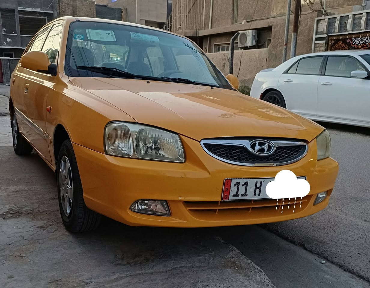 السلام عليكم فيرنه مديل 14 باسمي مامعيوده بلاديه كفاله عامه  سياره احلا من صور جديده جاهزه ع اخر  كبل الشغل السعر ٧٥ وبيه مجال ***********  بغداد الامين
