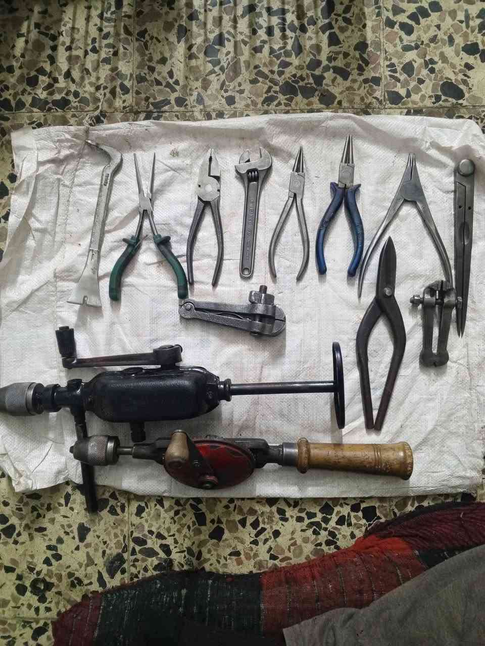 عدد قديمه واصليه *********** وات ساب
