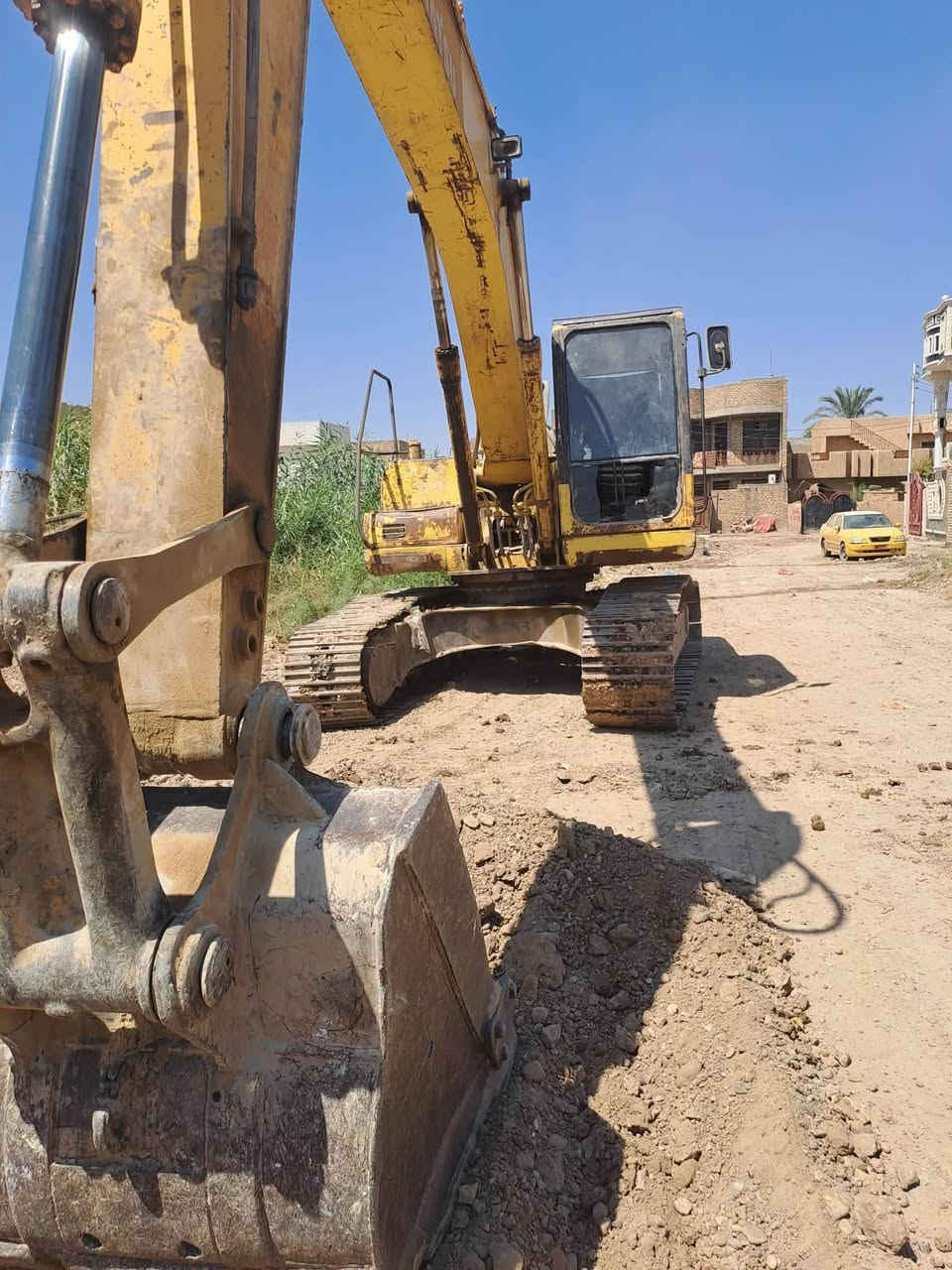 السلام عليكم حفاره كوماتسو اللبيع ٢٠٠٥ محرك مظخه مكفولات كهربايات شغاله السعر ١٥٠ وبيه مجال *********** غير متواجد على فيس
