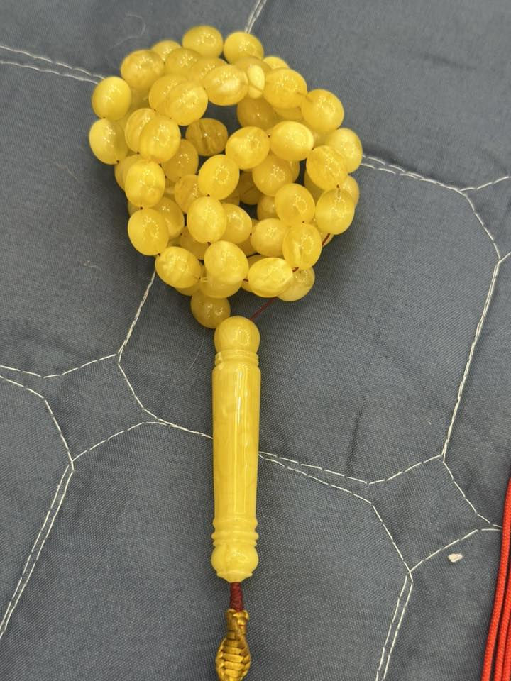 كهرب بالوني الوزن 36غرام مع سوار من نفس الخامة 11حبة والسبحة 69حبة خامة نضيفة جدا جداا للبيع مكاني بغداد مدينة الصدر 
ملاحضة ما ابيع ولا استلم اي فلس الة تفحص واني خادم


**إذا كنت صاحب هذا الإعلان وتريد حذفه لأي سبب، رجاءا أرسل رسالة إلى الدعم الفني**