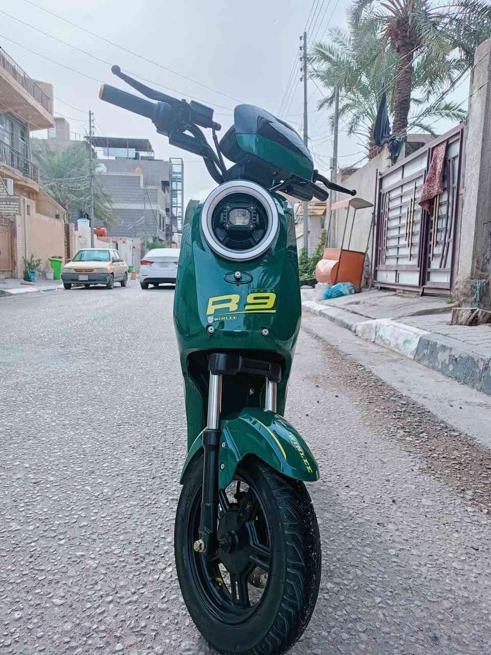 سلام عليكم بايسكل شحن للبيع  
السعر خاص بايسكل بطاريات كبار الباسيكل نضيف شوفت عينك 100/100💚 الستفسار عله هذه لرقم ***********
