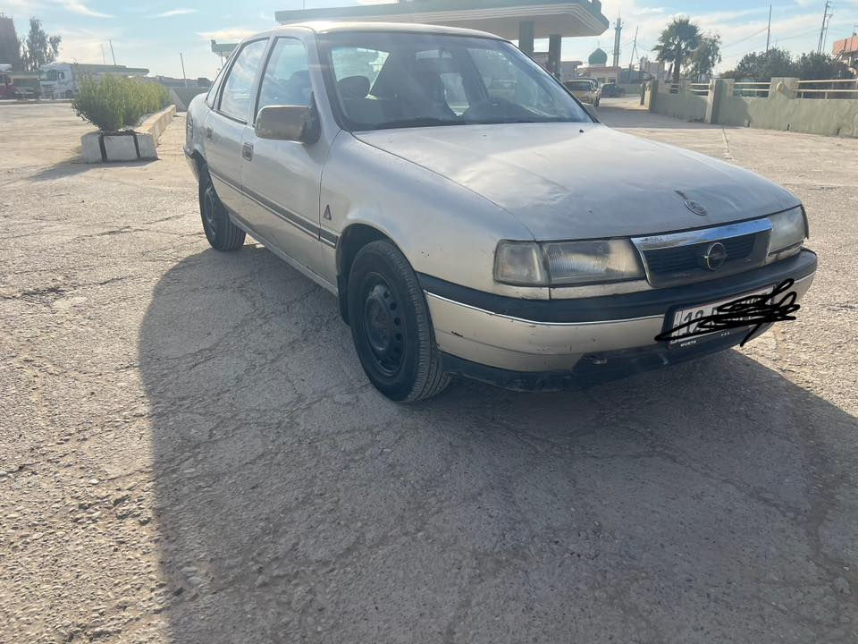 السلام عليكم فكترا حجم 18لون سلفر موديل 91بأسمي اني صاحبها الشرعي رقم انكليزي شرط التحويل وكابون بانزين بيها استفسار تواصل عالرقم ***********/***********
