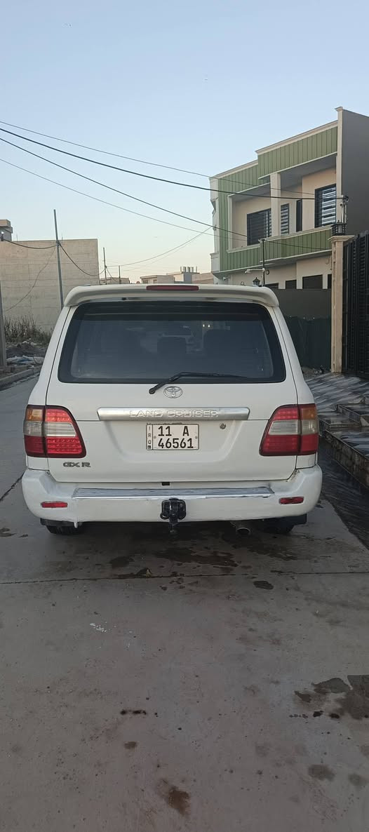 السلام عليكم 
تويوتا لندكروز مونيكا GXR 2001 محدث 2007 داخل وخارج محدث 
صبغ نص جاملغ امامي فقط شرط الباقي بدون صبغ على الفحص والسونار  بدون داخل وبدون لغود 
محرك وكير مكفول وما مفتوح 
سيارة بسمي اني الشرعي 
فحص وهزه وسنويه ورقم كلو جديد 
شرط الغرامات والتحويل 
منظومة غاز ايطاليه اصليه مو تركيه موصفات فول بدون سلايت 
السعر 145 وبيها مجال 
مكان السيارة موصل جانب الايسر *********** موصل, نينوى

