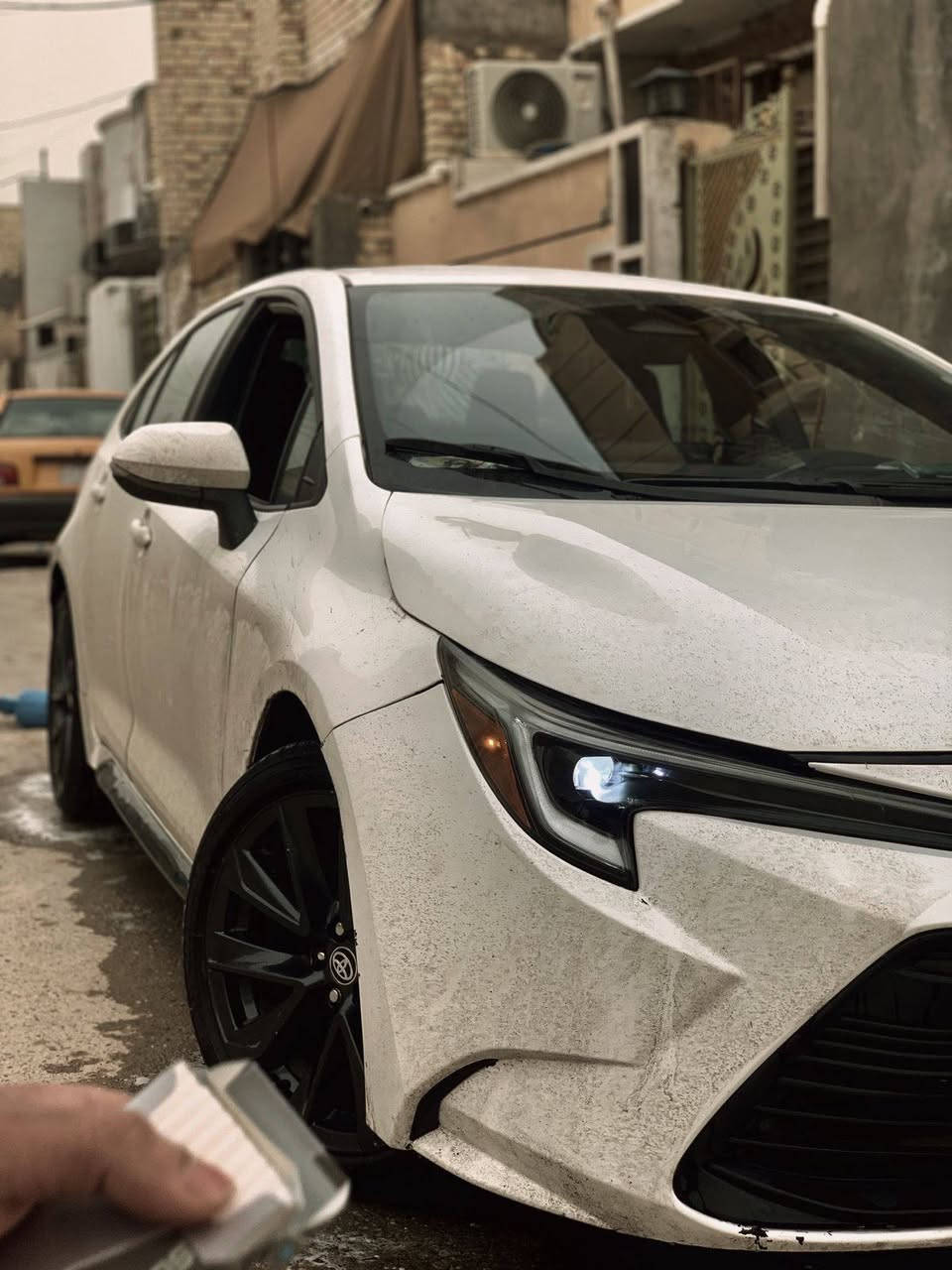 كورلا 2024 فول وارد 
ياباني حادثة موضح با الصور 
فول مواصفات عدى الفتحة السقف 
مرقم بغداد
 ماشية12 الف 
السعر 150 $
مراوس النترا او فورتي 
بغداد العبيدي ***********
متواجد فيس و وتساب
