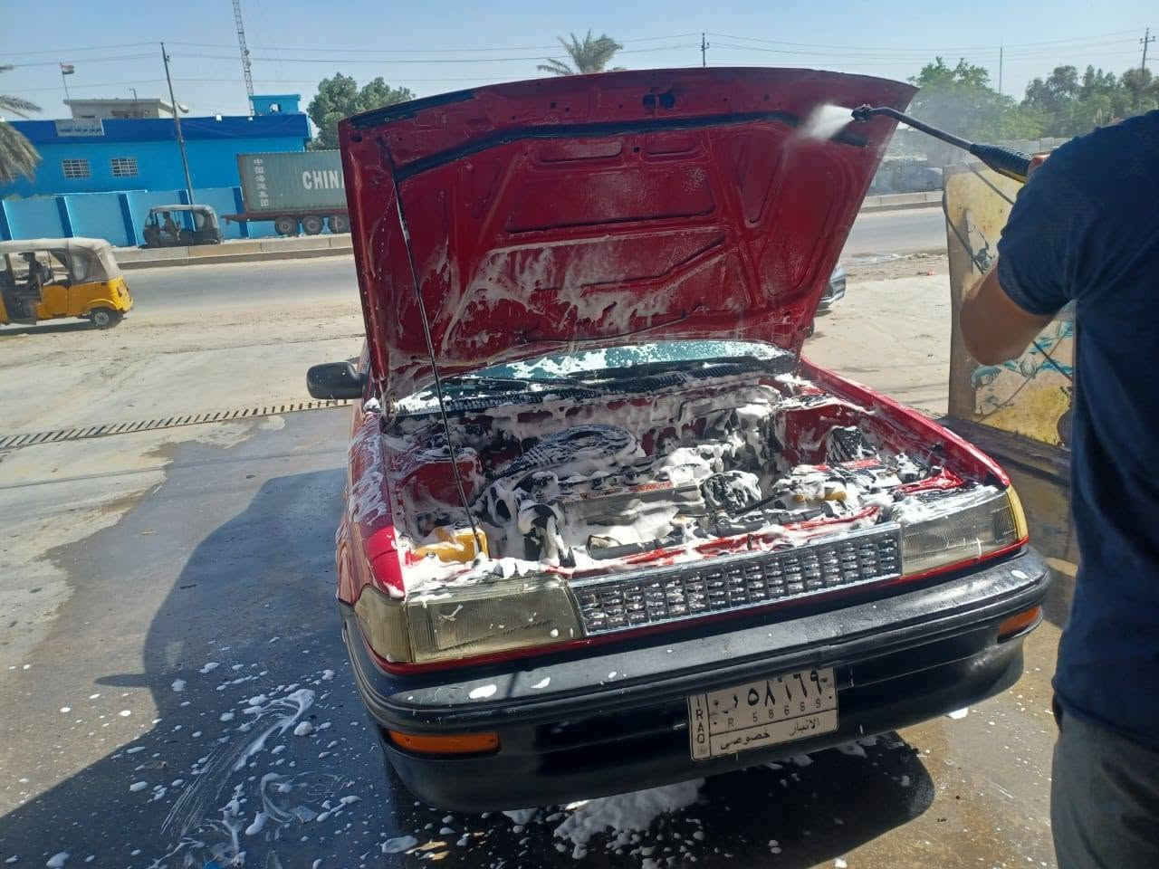 سلام عليكم سياره كورله 1991 سياره نضيمه مابيها ضربه صبغ عام الي يحب وجناي الانيتكه يعرف بيها سياره نضيفه تبريد شغال رقم الماني مبدل جديد وهوه جديده سياره بلادي للاستفسار على رقم 
***********
