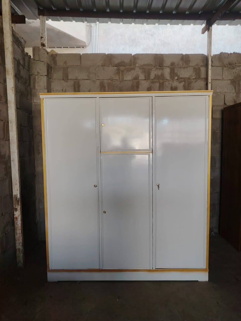 هيت الجمعيه الثانيه قرب جامع دبو وسكلة الحمزه
***********
