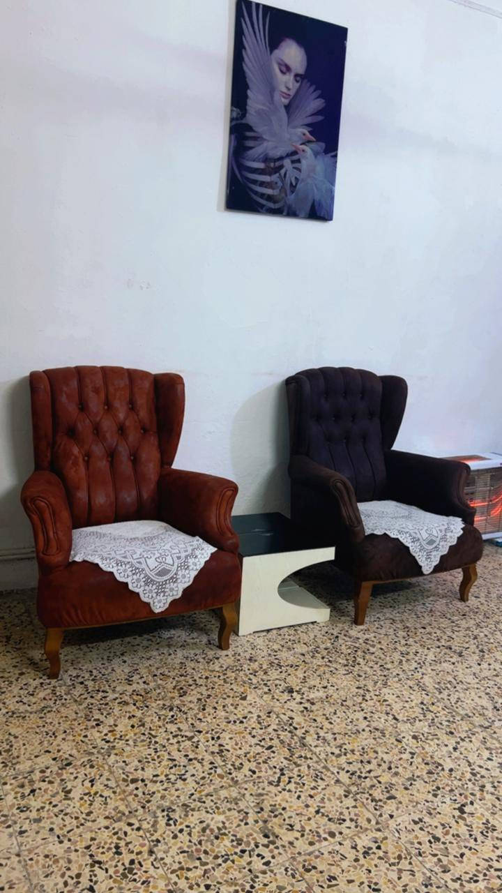 سلام عليكم هذه تخم قنفات جديد ١٠ مقاعد مكاني الحريه اولى قرب مطعم هي هي للتواصل ع الرقم ***********
