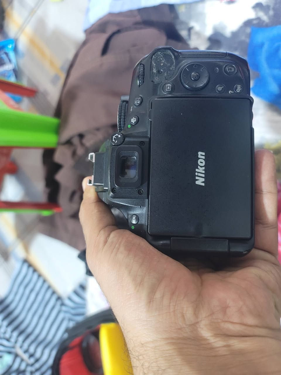 كامرى نيكون 5200للبيع نضيفة جدا ب٣٢٥ ألف
***********
