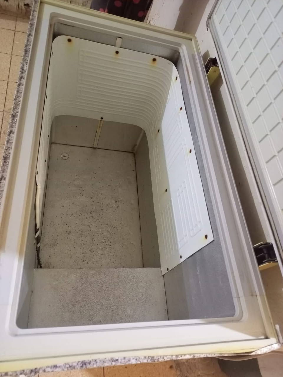 السلام عليكم يتوفر لدينا مجمدة للبيع نضيفه وشغاله مابيها اي ضرر استفسار عن سعر خاص
عنوان مجمع حطين موكب انصار السجاد


**إذا كنت صاحب هذا الإعلان وتريد حذفه لأي سبب، رجاءا أرسل رسالة إلى الدعم الفني**