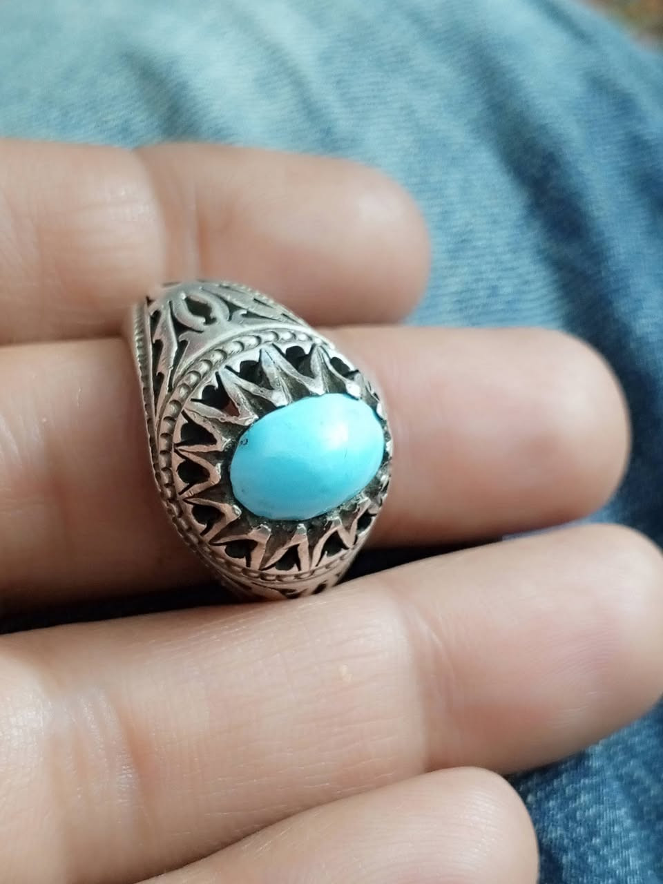 نيشابوري قطعه رووعة صياغة يدوية ثقيلة ١٢٥ ألف بغداد ***********
