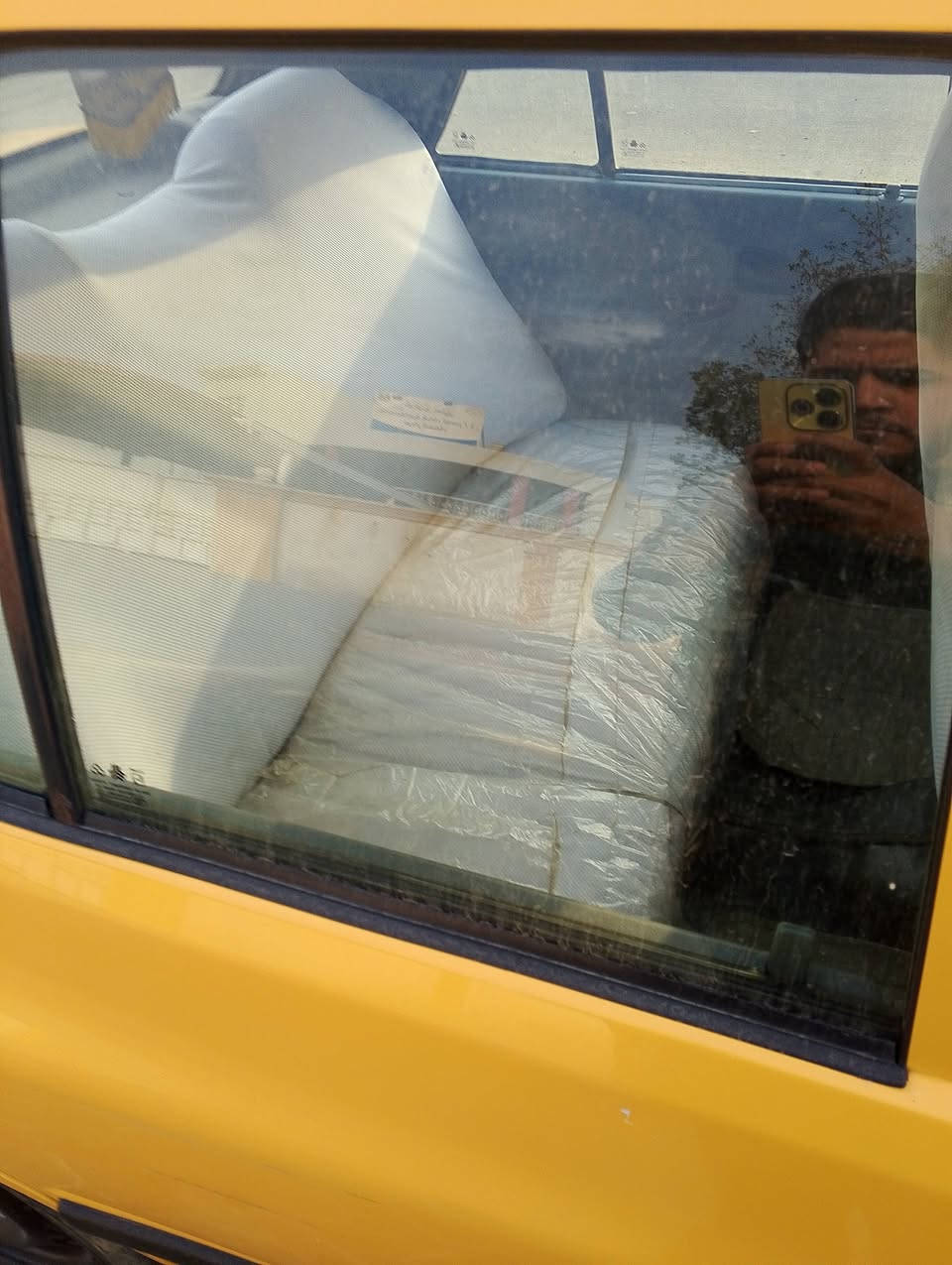 سلام عليكم سيبه البيع موديل 16 سيه نضيف وخير من الله بيه شاصي مصلح وجملغين مبدلات جماليه سعر36 وبيه مجال مدينت الصدر ***********
