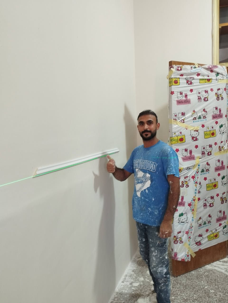 سلام عليكم ميحتاج تشغل سيراميك انخيرلك الونه طلس وصبغ وجهات الفوم
طلس وجهات طلس جبس صبغ داخل وخارج دكورات دخليه***********وتساب
