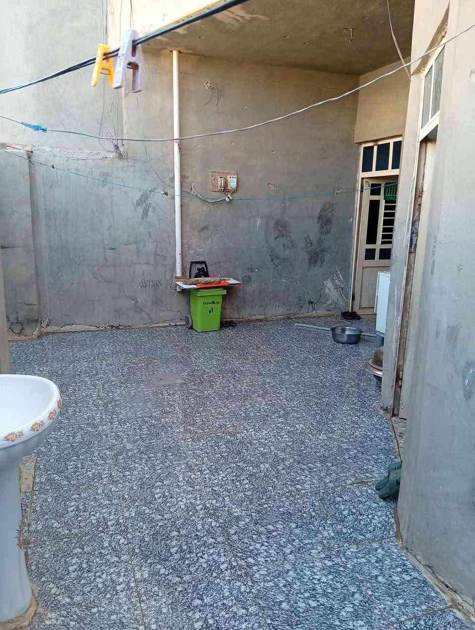 السلام عليكم 📢👏
#بيت #للبيع الفلوجه حي الشهداء بالقرب من عمارة الجنابي ...مساحته 130...طابقين غرفه نوم فوك وغرفه نوم چوه وباقي المشيدات معروفه 
سعره 90
طابو صرف 👏📢🕊️
للاستفسار اكثر الاتصال على الارقام التاليه 
***********
***********
متوفر واتساب همات 👏👏 
#مكتب #الأوس #للعقار #الفلوجه #حي #جبيل
