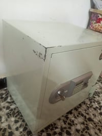 قاصه للبيع نظيفه كلش  07712121297