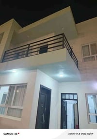 بيت ١٦٠م طابقين جاهز للسكن مطلوب للمصرف ٠٧٨٠٨٤٥٦١٨٩