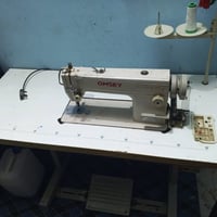 مكينه خياطه سعر 300بيهه مجال قليل 07812970281