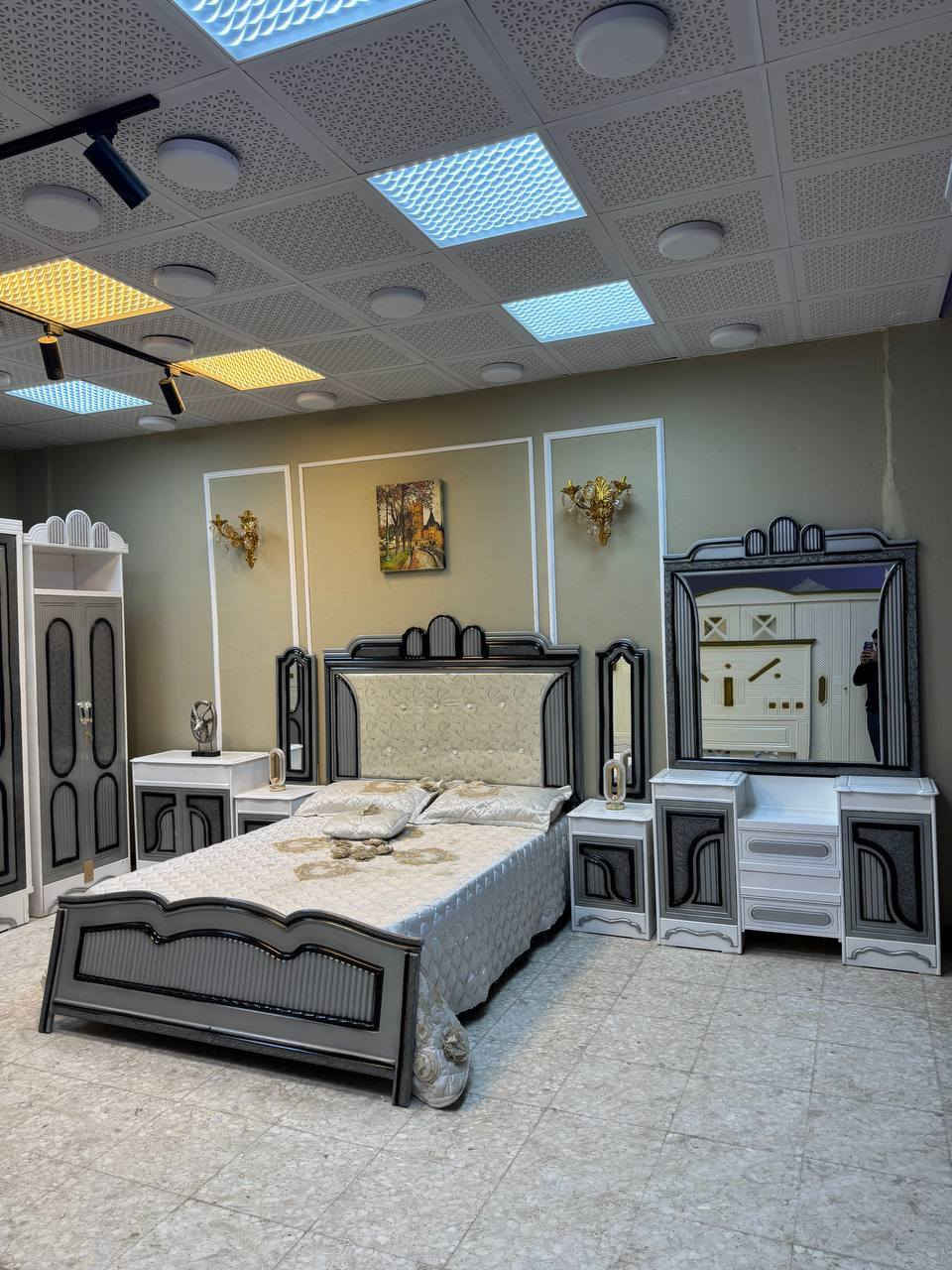 السعر // مليون و 100 الف فقط🥰

🔅تفاصيل الغرفة المرمري  ....

 خارج ٤ملم ام دي اف 🔺
وداخل معاكس ٣ملم 
صبغ حراري  درجة اولى 

عدد القطع  ٧ قطع 😍
🔺1 //جرباية  قياس  ١٦٠ × ٢٠٠ 
🔺//ميز جانبي ايسر قياس ٥٠
🔺2// وميز  جانبي  قياس ٥٠
🔺3// زاوية ارتفاع مترين عرض ٨٠
🔺4// وميز بلازمه  
🔺5//وميز مراية ارتفاع مترين عرض ١٢٠
🔺6// وكنتور ٦ باب  ارتفاع مترين و١٥ طول ٣ متر و١٥
للحجز والاستفسار خاص


**إذا كنت صاحب هذا الإعلان وتريد حذفه لأي سبب، رجاءا أرسل رسالة إلى الدعم الفني**