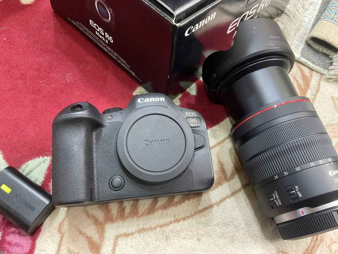 كانون R6m2 نظيفه جدا اخت الجديد
سعر البدي. مليون و 950 الف فقط بدي

عدسه 24-105 رنك احمر RF

سعر العدسه مليون و 250 الف 

مكاني بابل \ ***********
