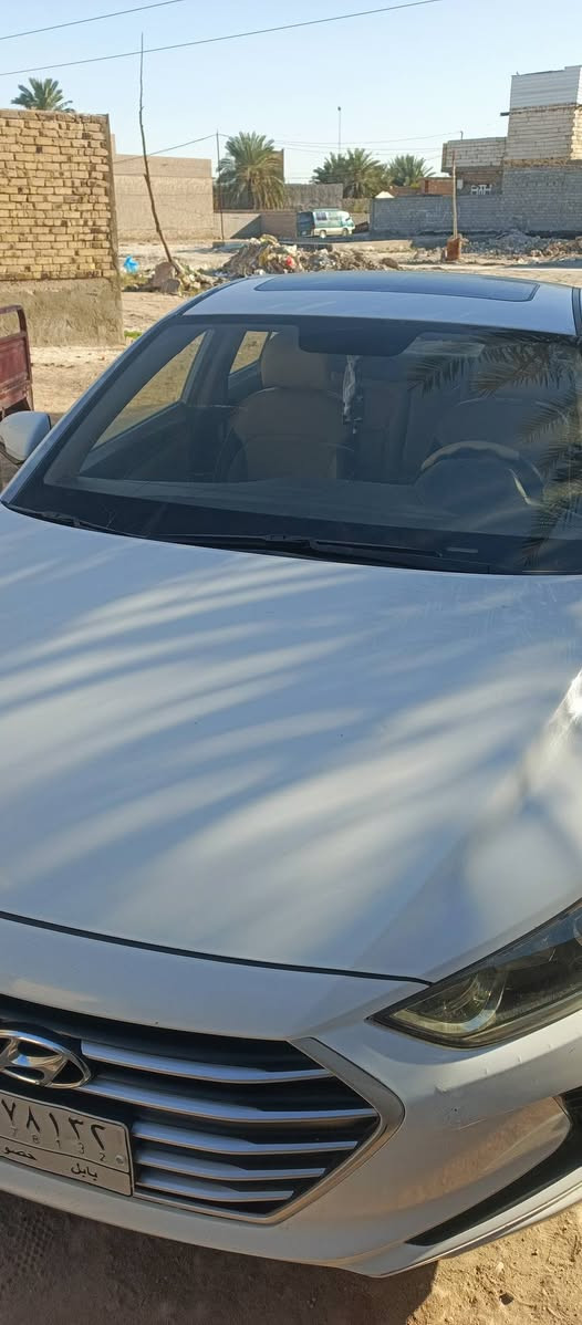 النترا موديل 17فول مواصفات بصمه تشغيل عن بعد سيارات خليجيه ماشيه 110رقم بابل بسمي بيه بارد بالباب الخلفي شبر ولباقي كفالة عامه ***********
