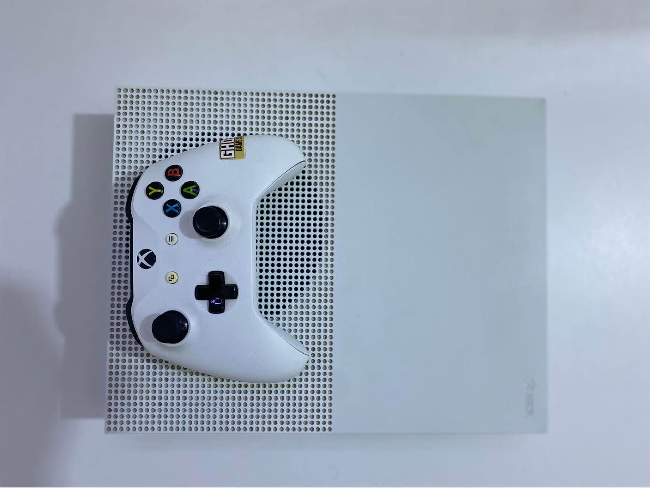 السلام عليكم اكس بوكس وان اس ذاكره500Gمامفتوح
ولامصلح كل نضيف كلش كل ملحقاته الاصليه موجوده عده الكارتون ويا كيم باس مفعله قبل كم يوم سعره150 مكاني بغداد بغداد, العراق


**إذا كنت صاحب هذا الإعلان وتريد حذفه لأي سبب، رجاءا أرسل رسالة إلى الدعم الفني**