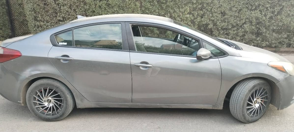 السلام عليكم كيا فورتي 2016 امريكي رقم بغداد  محرك 2000دوش
كير محرك مكفولات

صدر جديد

تايرات جدد

تبريد ثلج

كير اوتو ماتيك

اوتو

السعر 115 وبيه مجال

الاتصال على الرقم *********** مكاني الغزاليه
