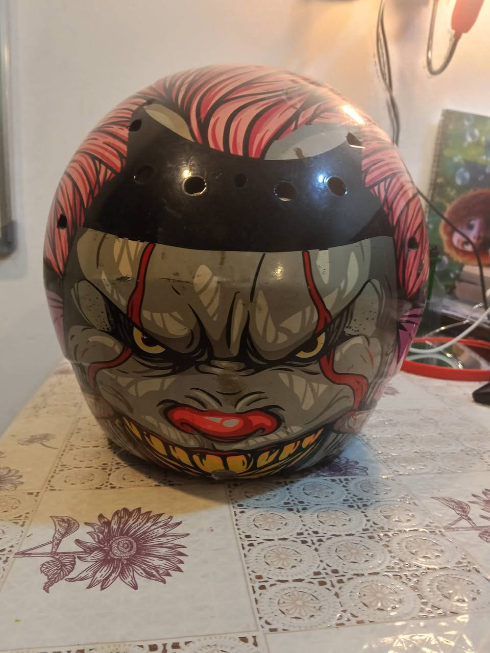 سلام عليكم خوذة اصلية ماركة سعرها 25الف مكاني بغداد حي الجامعة رقم ***********بي واتساب
