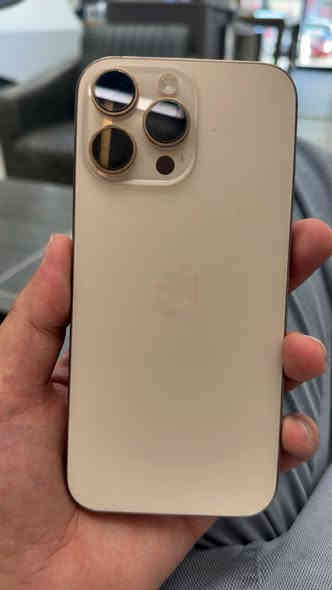 16 برو ماكس 512 نضافه 97‎%‎
شاشه بيها شخوط شويه 
بطاريه 89‎%‎ بلادي 
السعر : 1.275.000 الف قفل بدون عملة
رقمي : ***********
أنينو للهواتف 
زيونة شارع الربيعي
