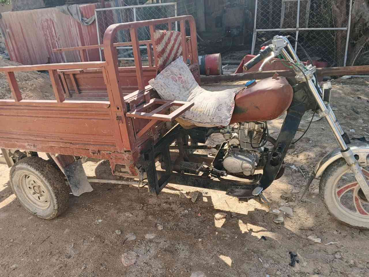 السلام عليكم ستوت للبيع كلك سعرها 550 وفيها مجال الشراي هذا رقم اتصل عليه ***********
