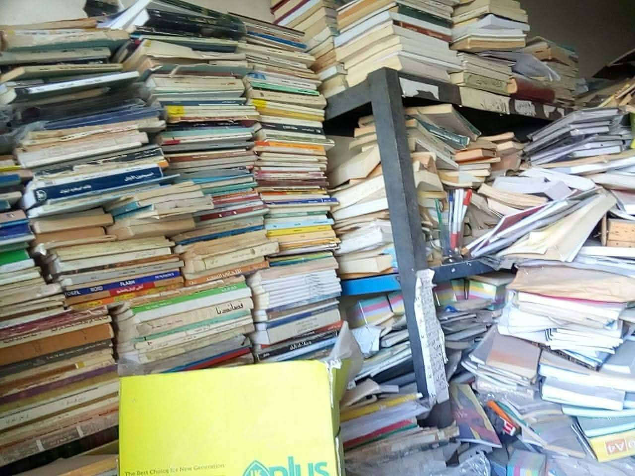 توجد لدينا تصفية مكتبة للبيع وكل ١٠٠كتاب بسعر ٦٠الف دينار مع التوصيل المجاني لجميع المحافظات***********
