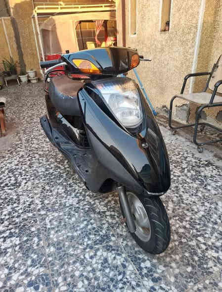 سلام عليكم دراجه ابريز كلش نضيفه نضيفه بشكل
جيد كفاله عامه السعر مناسب مستعجل ع بيعتها
مكاني بغداد مدينه الصدر اكو توصيل السعر خاص ‭

‏‭0771 385 7675‬
