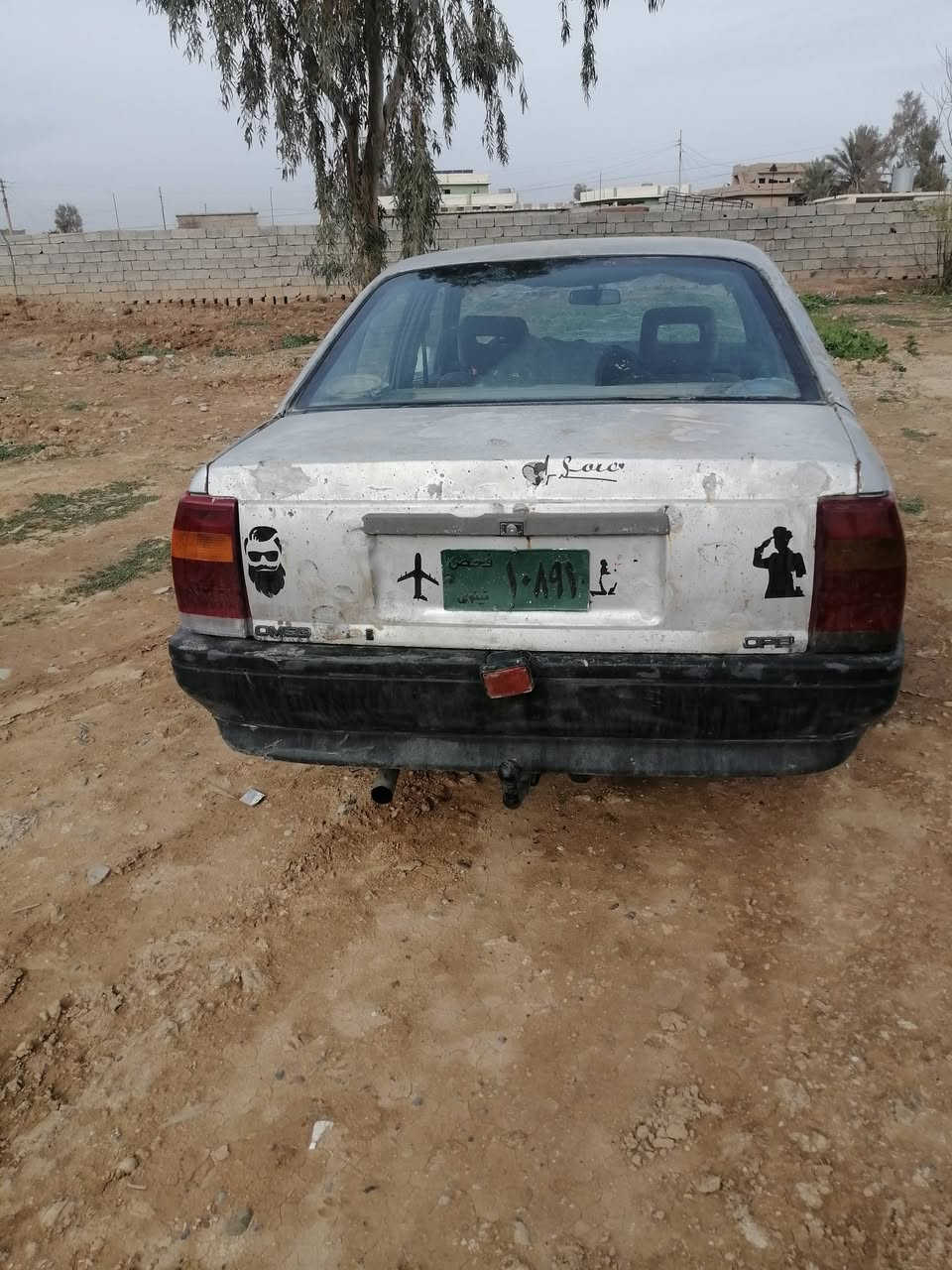 اوبل اوميگا حجم عشرين محرك شرط گير شرط الگشر شوف العين تريد تحويل تريد وكاله السعر ٨ ورقات وبيه مجال الاتصال على الرقم ***********
