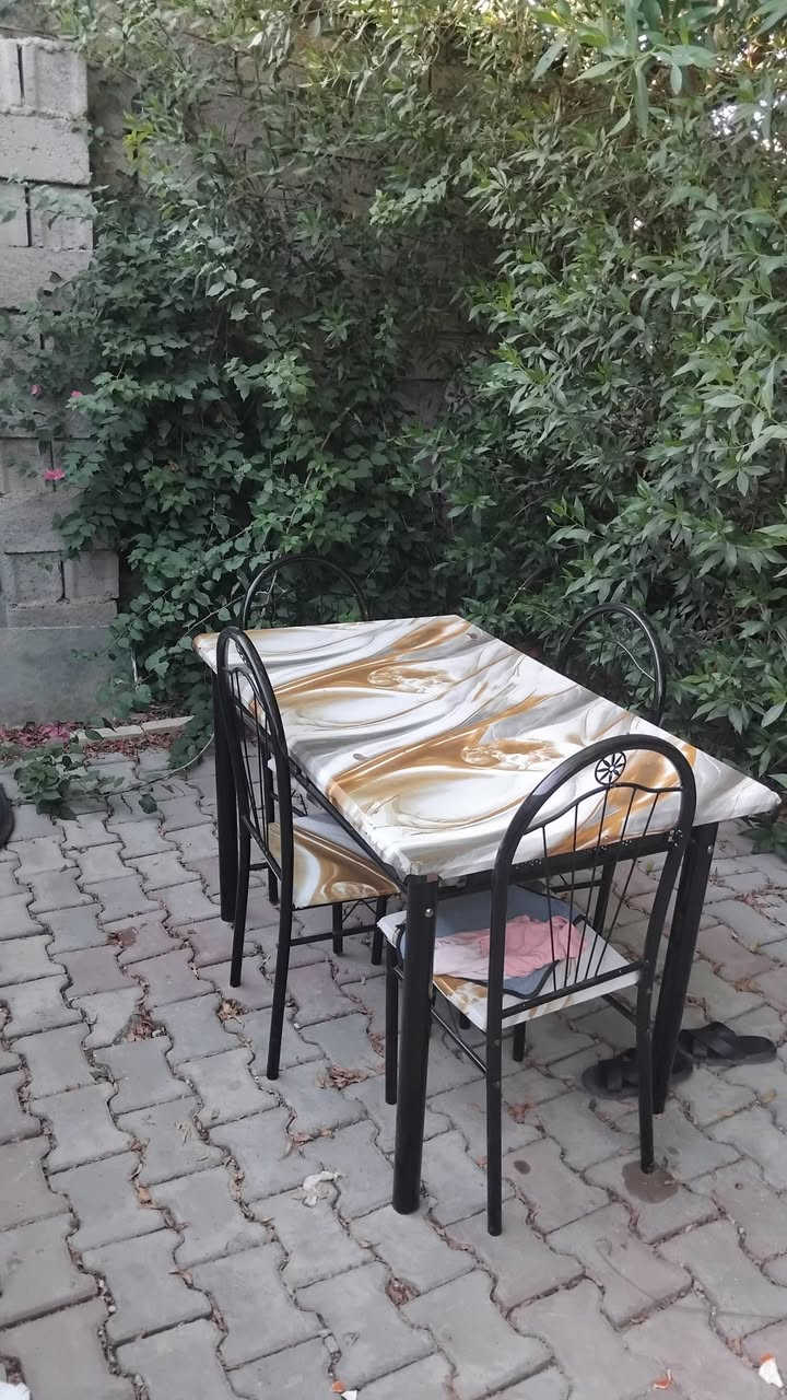 سلام عليكم ميز طعام ونص تخم للبيع


**إذا كنت صاحب هذا الإعلان وتريد حذفه لأي سبب، رجاءا أرسل رسالة إلى الدعم الفني**