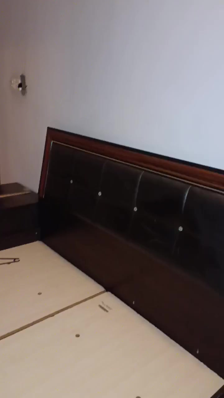 غرفه نوم ٦ قطع سعر ٣٥٠ بيها مجال شراي تعال خاص
الي عنده غرف نوم للبيع راسلوني *********** او اتصال ع رقم
