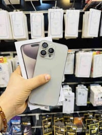 للبيع  iPhone 16 pro max  ذاكره 256  بطاريه 98‎%‎  لون تيتانيوم ماستر ...