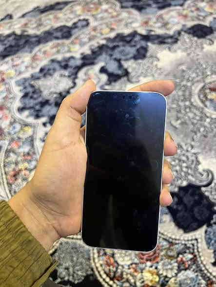 آيفون 15 عادي جديد صار شهر من طك الكرتونه بطارية ٩٩ ذاكرة ١٢٨ اخو الجديد سعره 700 وبي مجال 
واتساب  ‬ ‭ ٠٧٧٣ ٥٨١ ٨٣٣٨‬
