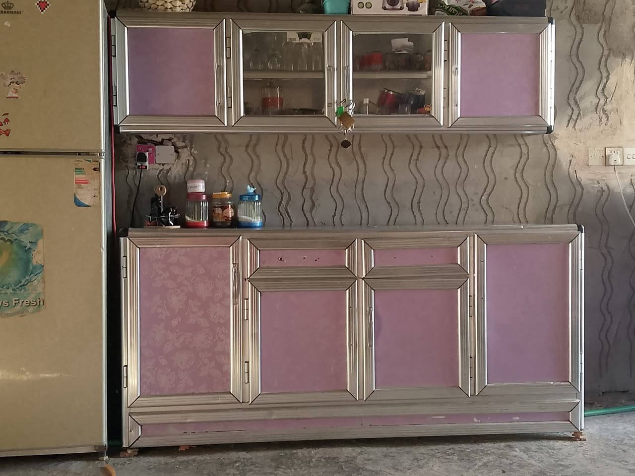 السلام عليكم غراض للبيع الكاونتر 200 وبي مجال والابواب مال حمامات الباب الجبير عرضه متر والثاني المشدود عرضه 80


**إذا كنت صاحب هذا الإعلان وتريد حذفه لأي سبب، رجاءا أرسل رسالة إلى الدعم الفني**