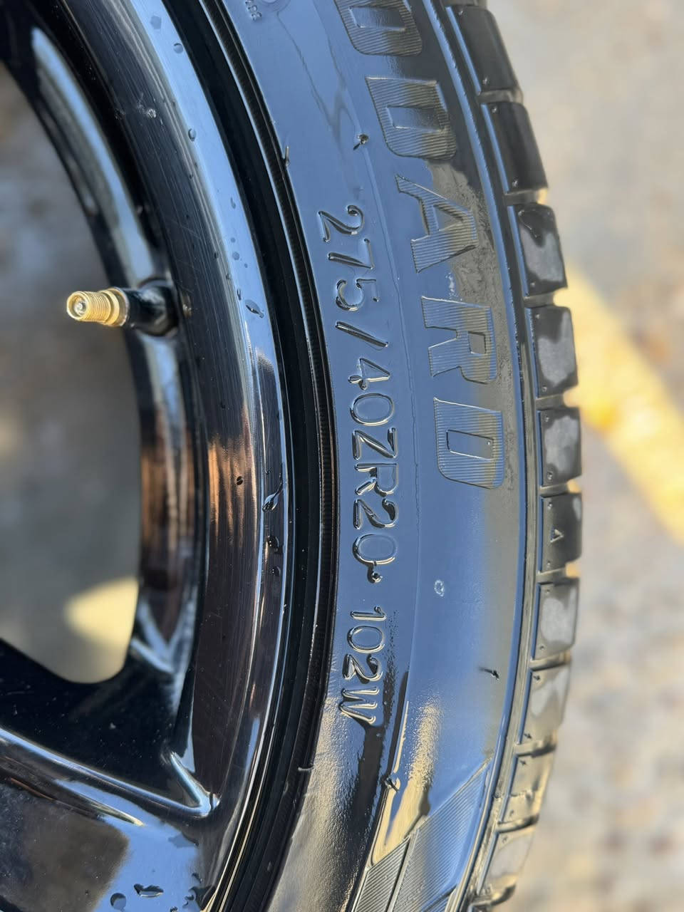 السلام عليكم تخم ويل نجمه 20اصلي وتاير كلش نضيف استخدام شهرا واحد مكفول من العواج والتصليح 
***********مكاني بابل
