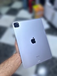 ايباد برو ام٢ • ١١ انش • ١٢٨ جيجا