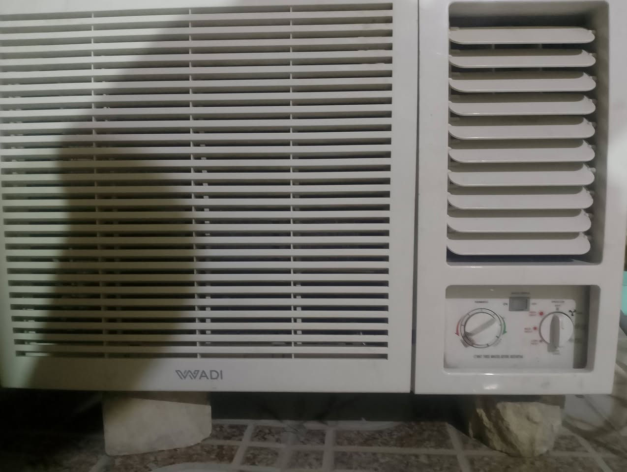 م
مكيفات عدد اثنين نوع الوادي ..وكينود استعمال شهرين فقط الاستفسار وات ساب على الرقم ***********
